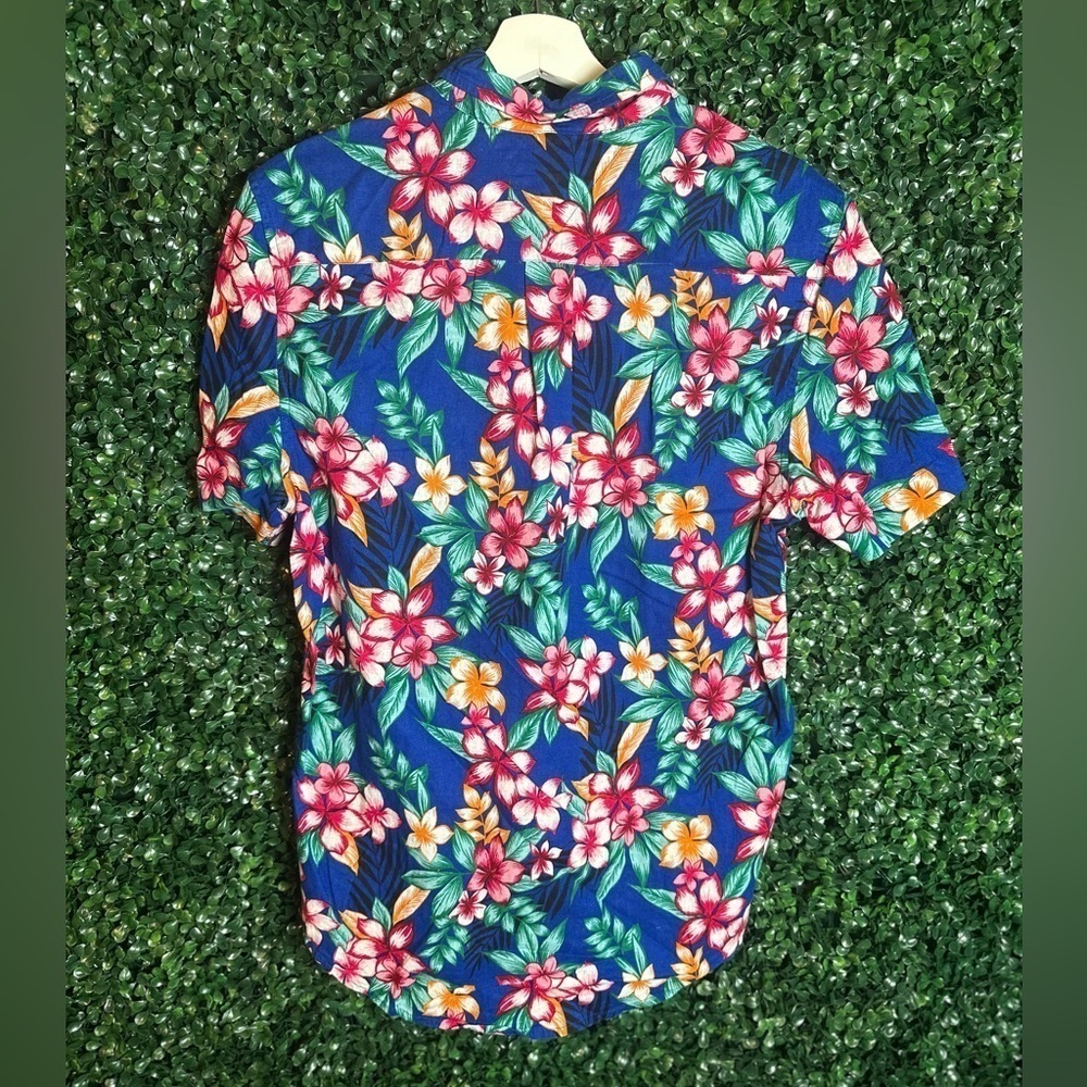 Men’s Tommy Hilfiger Summer Tropical Blue Floral Short Sleeve Button Down Small - Picture 3 of 3
